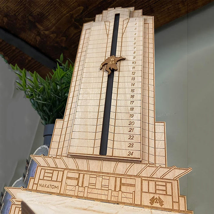 Lisslune | Advent Calendar Bomb Calendar made of wood