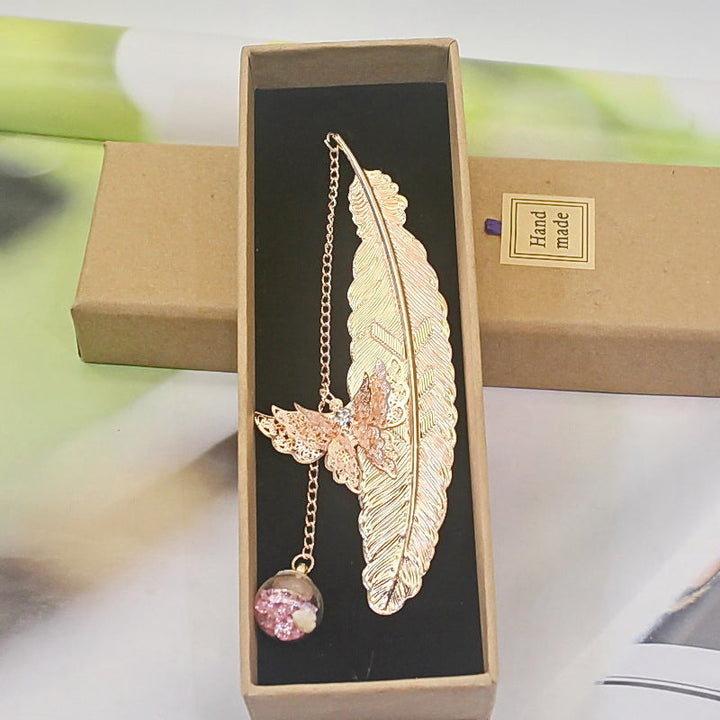 Lisslune | Metal Spring Bookmark