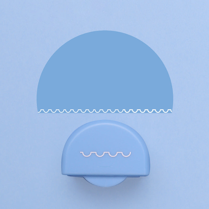 Lisslune | Tool for Cutting Paper