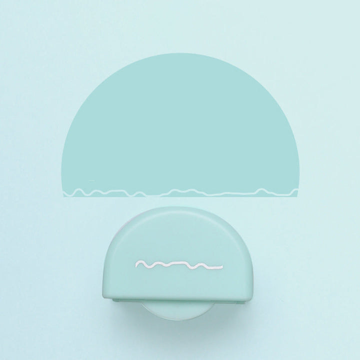Lisslune | Tool for Cutting Paper