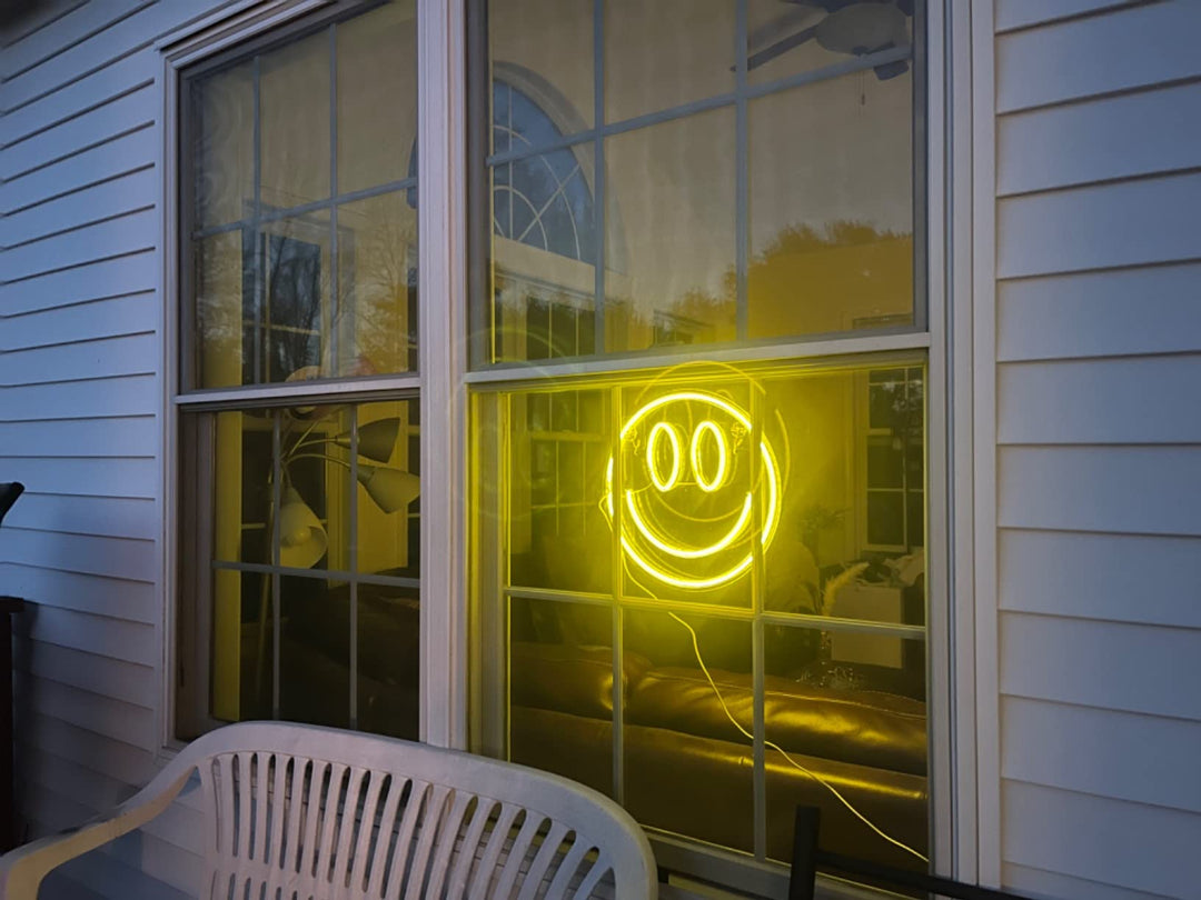Lisslune | Smile Face Neon Sign