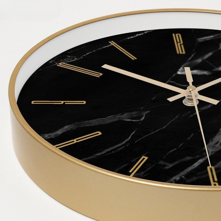 Lisslune | Timeless Elegance – Black Marble Wall Clock