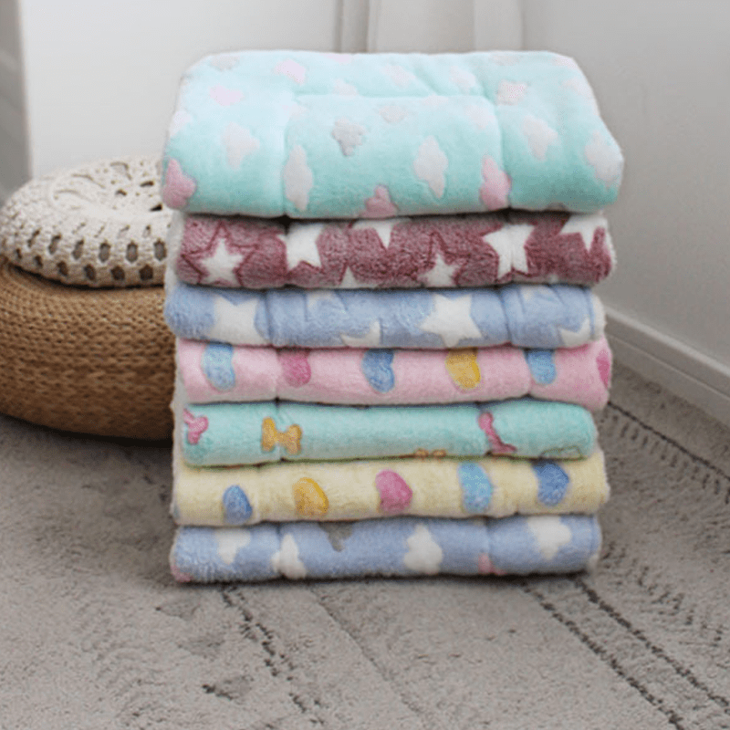 Lisslune | SNUGCLOUD – Fluffy Fleece Pillow for Relaxed Pet Sleep