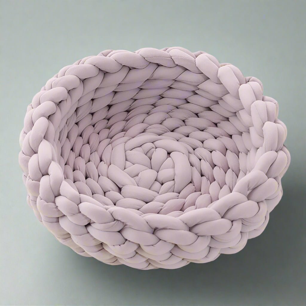 Lisslune | SNUGWOOL – Soft Woolen Basket for Pets with High Edge Support