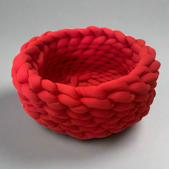 Lisslune | SNUGWOOL – Soft Woolen Basket for Pets with High Edge Support