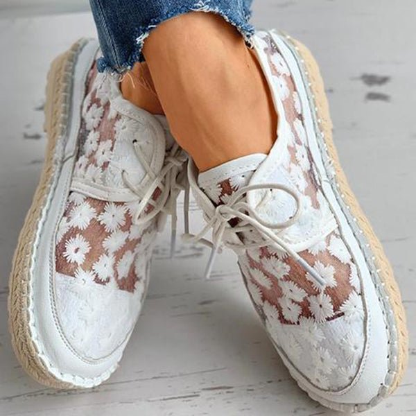 Lisslune | Orthopedic stylish shoe with floral design