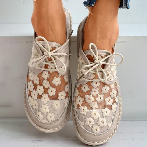 Lisslune | Orthopedic stylish shoe with floral design
