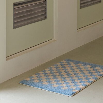 Lisslune | Soft, fluffy bathroom rug with check pattern
