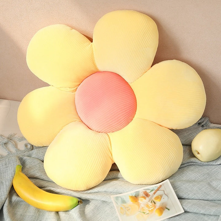 Rynx | Pastel Flower Decorative Pillow