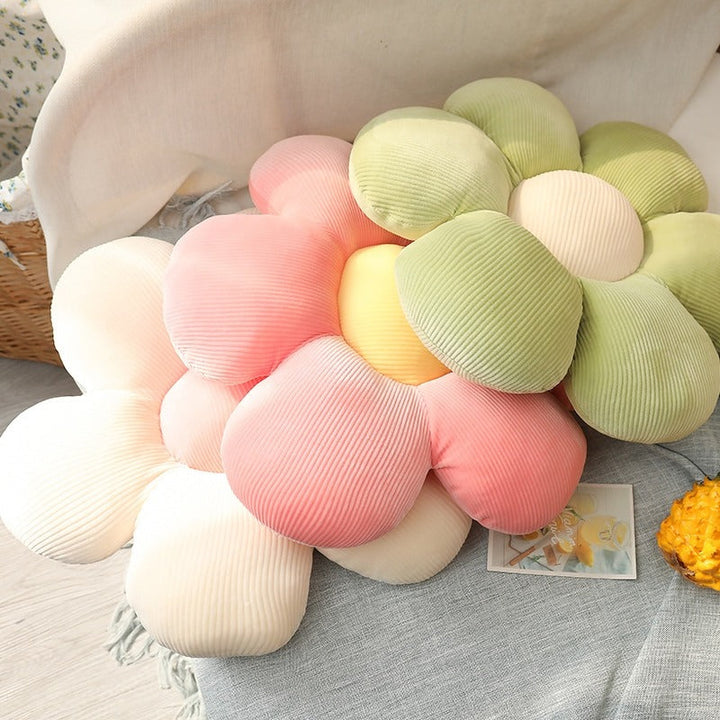 Rynx | Pastel Flower Decorative Pillow