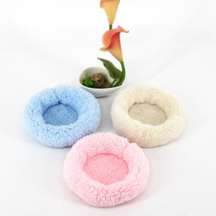Lisslune | Cozy Winter Haven Pet Bed