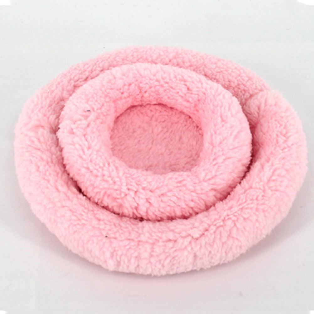Lisslune | Cozy Winter Haven Pet Bed