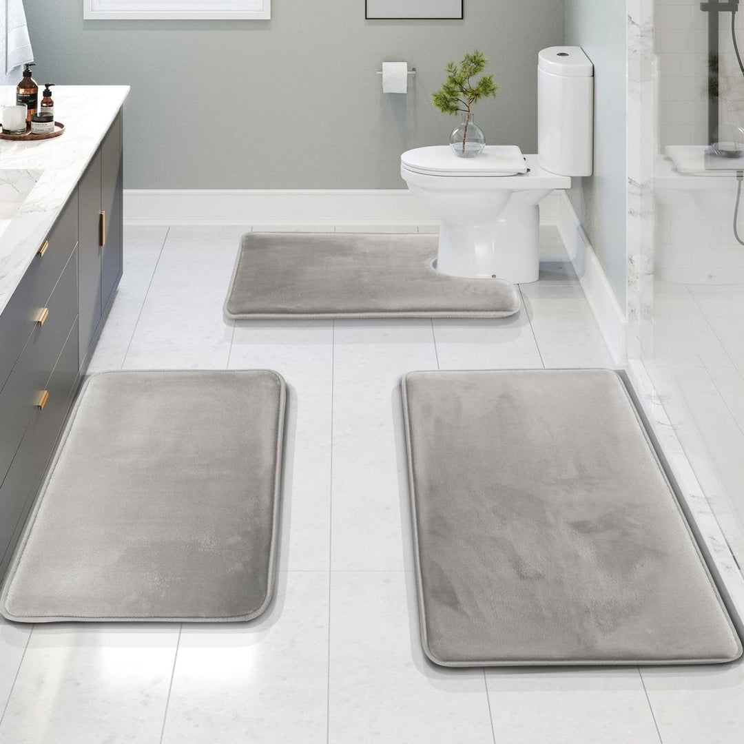 Lisslune | SoftStep Luxe – Memory Foam Bath Mat 3-Piece Set