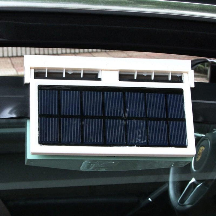 Lisslune | Solar-powered Car Exhaust Fan