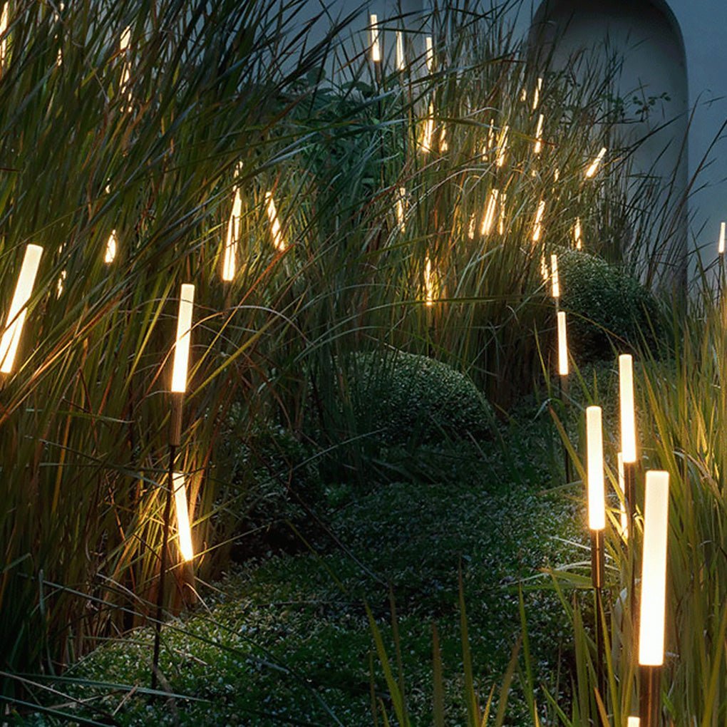 Lisslune | SOLAREED LIGHTS – Solar Reed Garden Lights for Atmospheric Outdoor Lighting