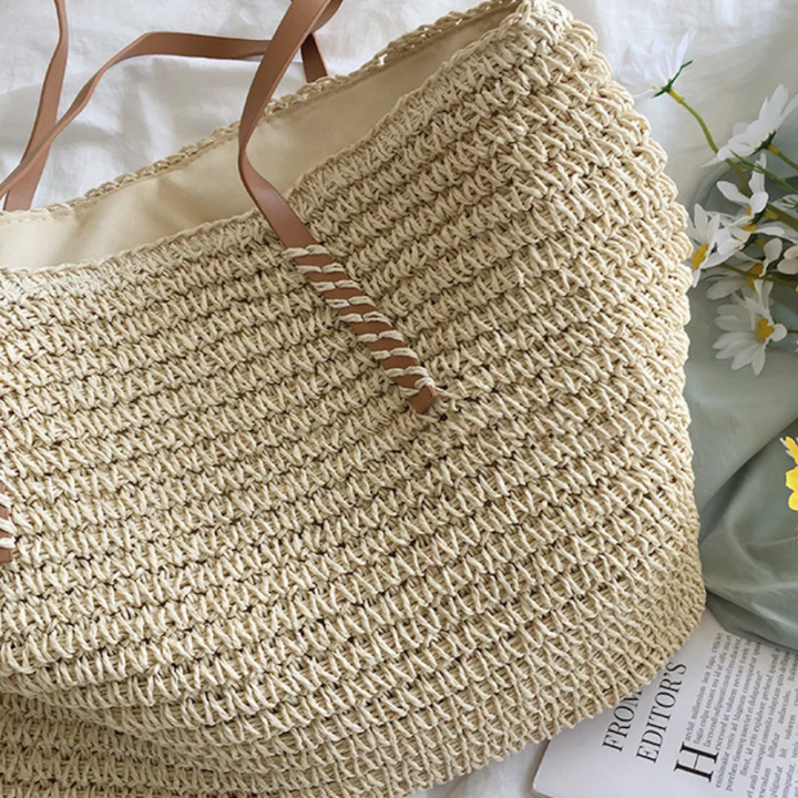 Lisslune | Spacious Handbag with Sturdy Shoulder Strap - TerraWoven