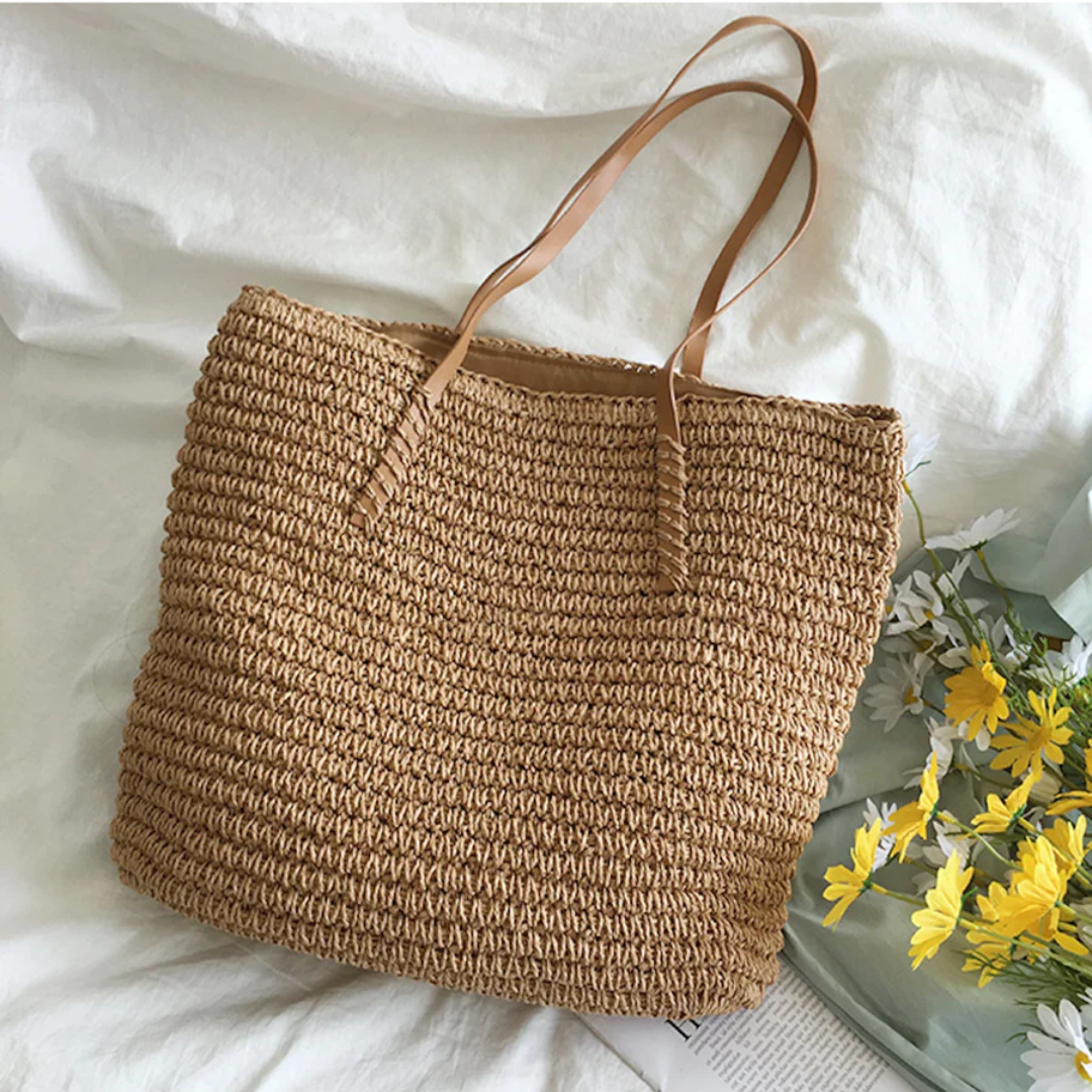 Lisslune | Spacious Handbag with Sturdy Shoulder Strap - TerraWoven