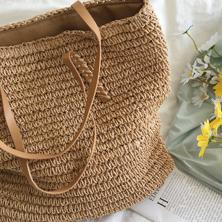 Lisslune | Spacious Handbag with Sturdy Shoulder Strap - TerraWoven