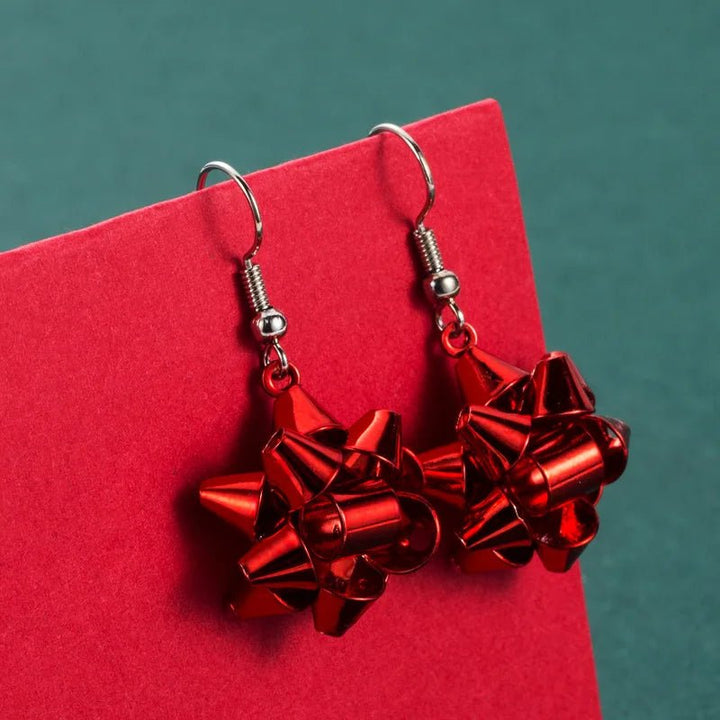 Lisslune | Sparkling Christmas Gift Bow Star Earrings – Trendy Christmas Earhooks for a Festive Fashion Statement & Perfect Holiday Gift