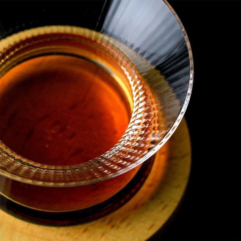 Lisslune | Rotating Mirror Glass - Rotating Whiskey Drinking Glass