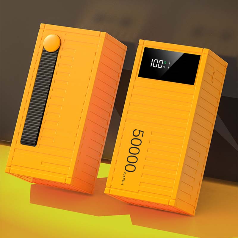 Lisslune | Fast charging power bank with digital display