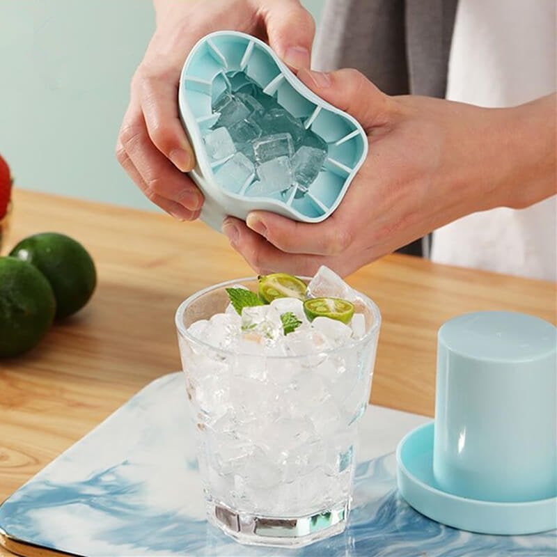 Lisslune | Silicone Ice Cube Maker Cup