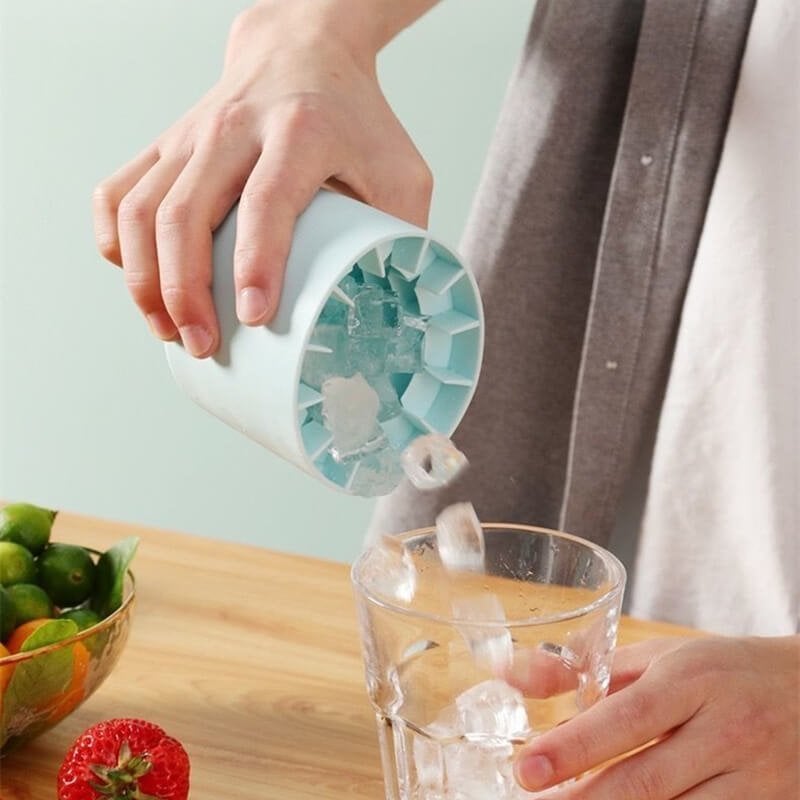 Lisslune | Silicone Ice Cube Maker Cup