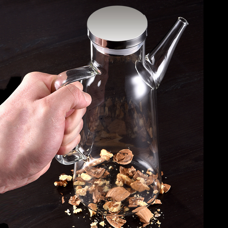 Lisslune | Oil dispensing bottle with drip-free spout