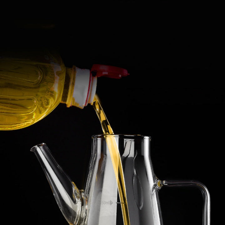 Lisslune | Oil dispensing bottle with drip-free spout