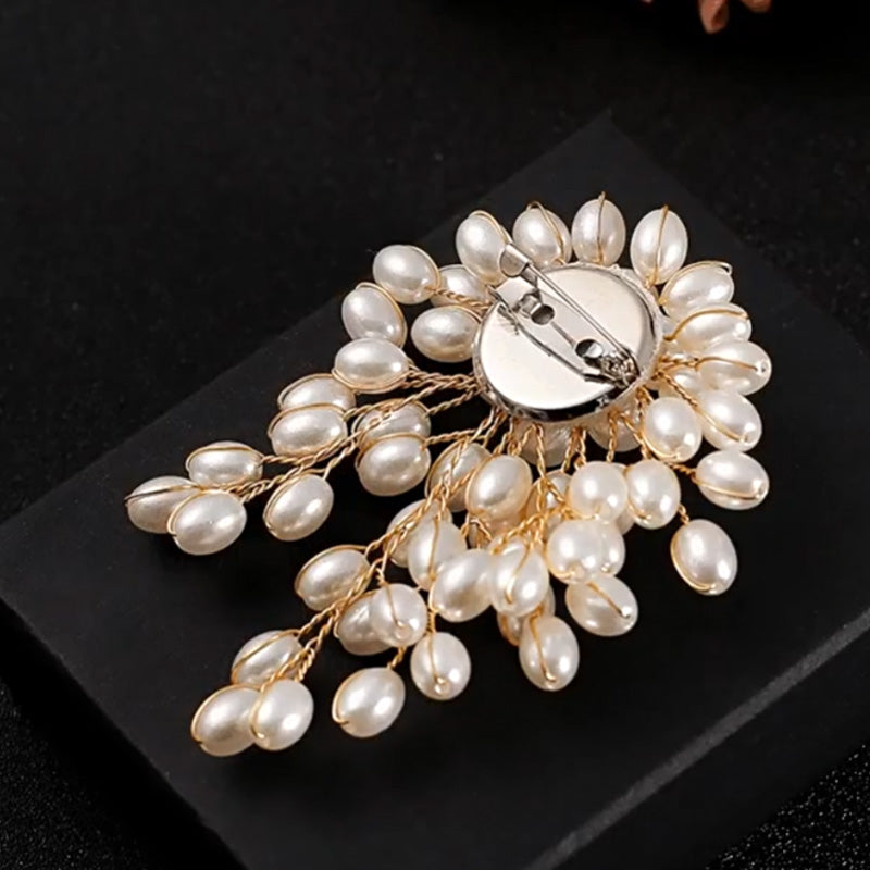 Lisslune | BUY 1 GET 1 FREELadies' high-end exquisite handmade pearl brooch
