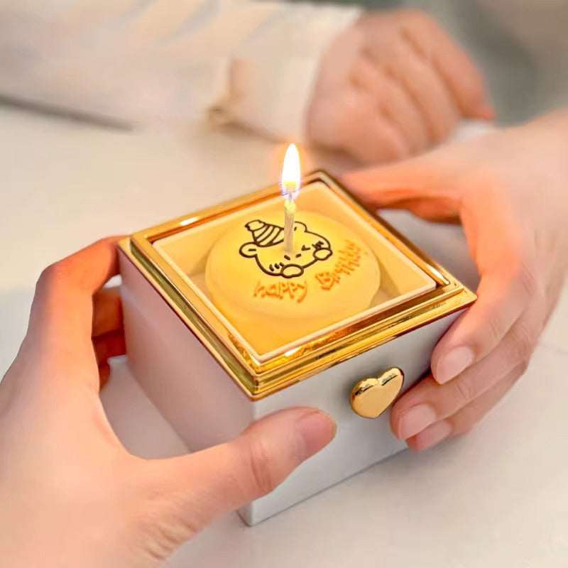 Lisslune | Creative sweet bear cake rotating ring box