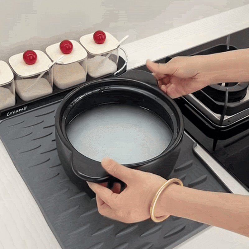 Lisslune | Multifunctional and foldable silicone drainage mat