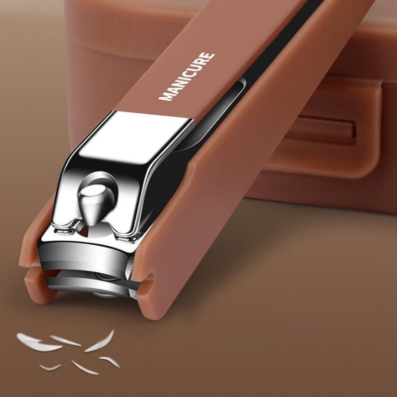 Lisslune | Portable 7-piece manicure set with nail clippers