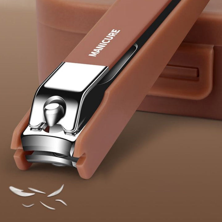 Lisslune | Portable 7-piece manicure set with nail clippers