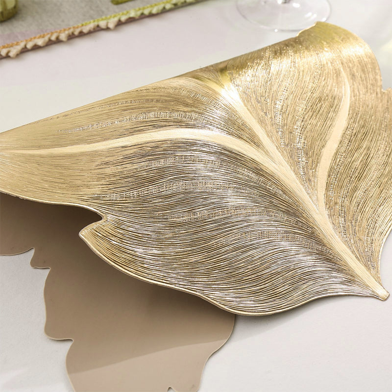 Lisslune | Gold Leaf Luxury Placemat – 3D Elegant Table Mat made of PVC