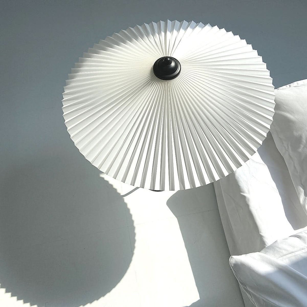 Lisslune | Squiggle Umbrella Table Lamp – Modern Twirl Design with Chrome Finish