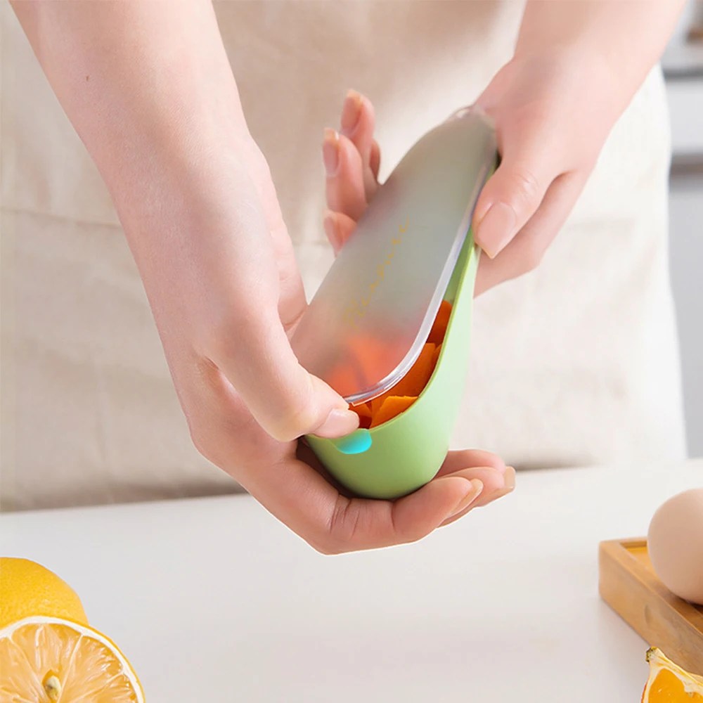 Lisslune | Stainless Steel Vegetable Peeler with Container - PeelPro