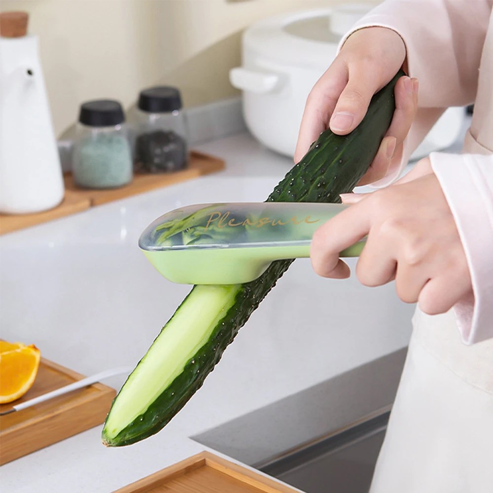 Lisslune | Stainless Steel Vegetable Peeler with Container - PeelPro