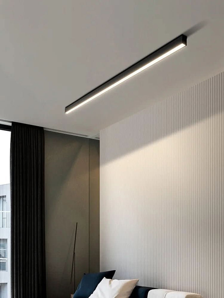 Lisslune | Minimalistic ceiling light in Scandinavian design with powerful light