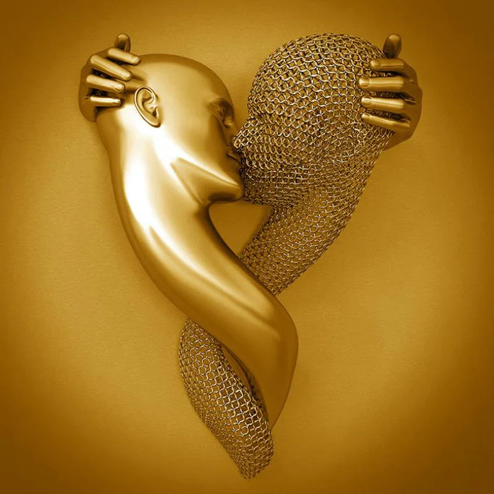 Lisslune | Love Canvas with Elegant Metal Figure in Modern Design