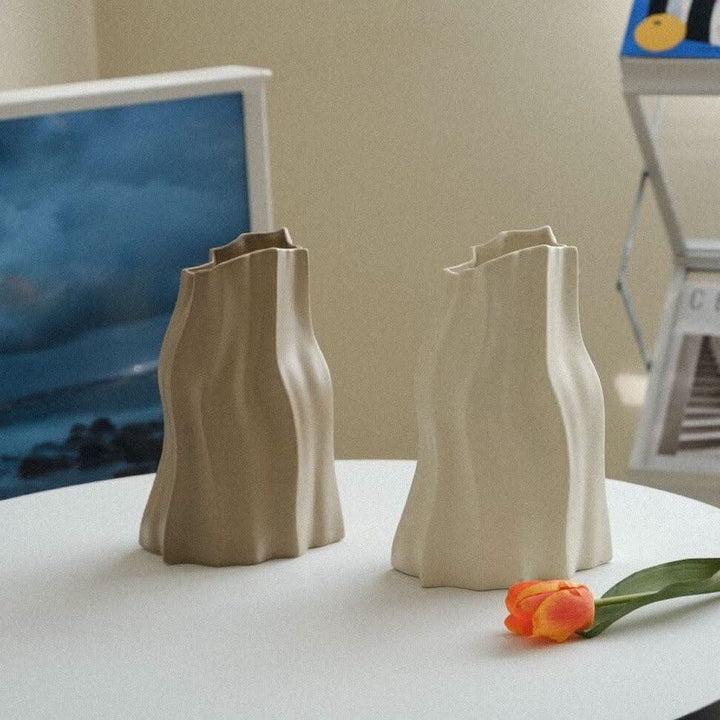 Lisslune | ORINA – Stylish ceramic vase for a luxurious atmosphere