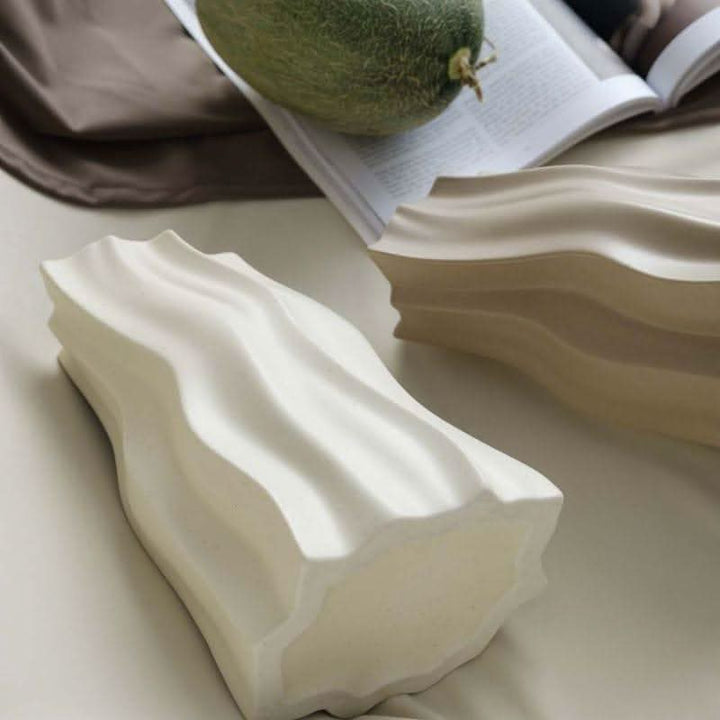 Lisslune | ORINA – Stylish ceramic vase for a luxurious atmosphere