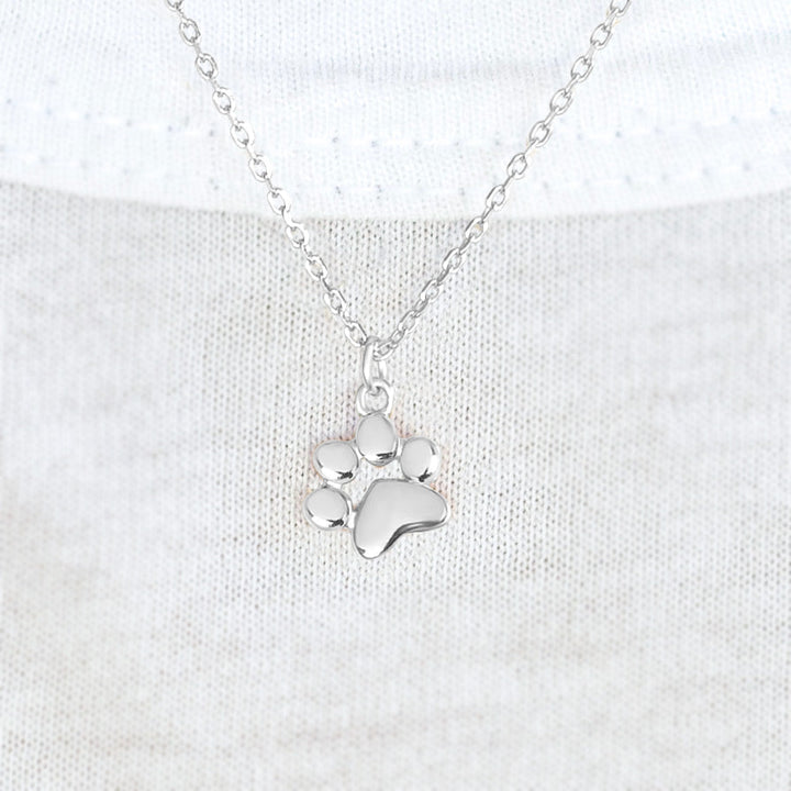 Lisslune | Delicate Paws Necklace for Animal Lovers