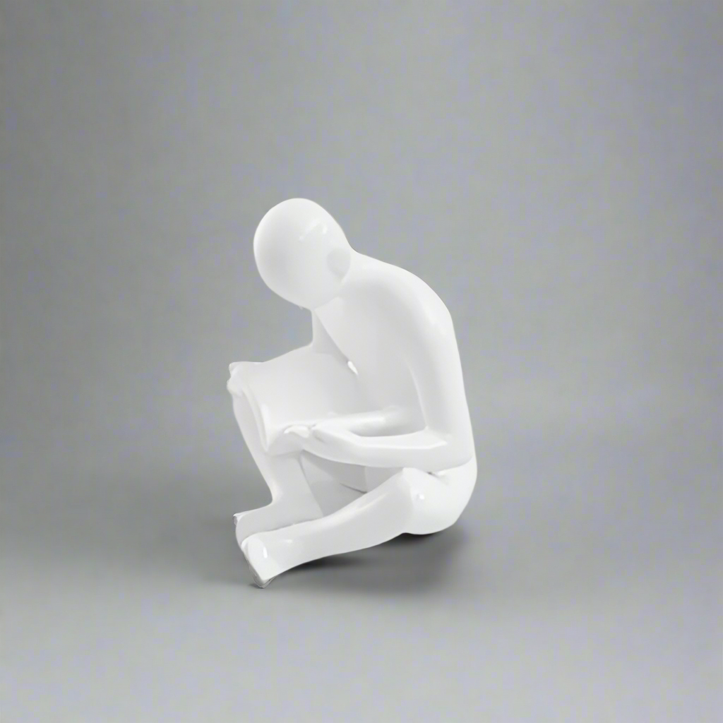 Lisslune | Liam - Creative bookend with reading man sculpture