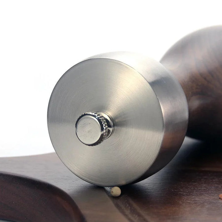 Lisslune | Elegant beech wood salt and pepper mill set with high-quality carbon steel mechanism