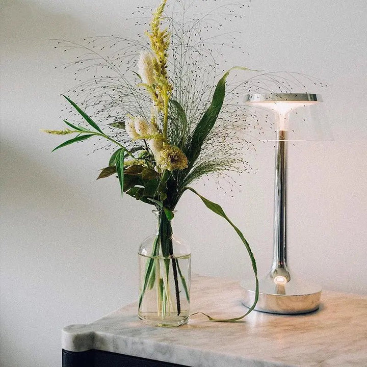 Lisslune | Luma rechargeable table lamp with touch control