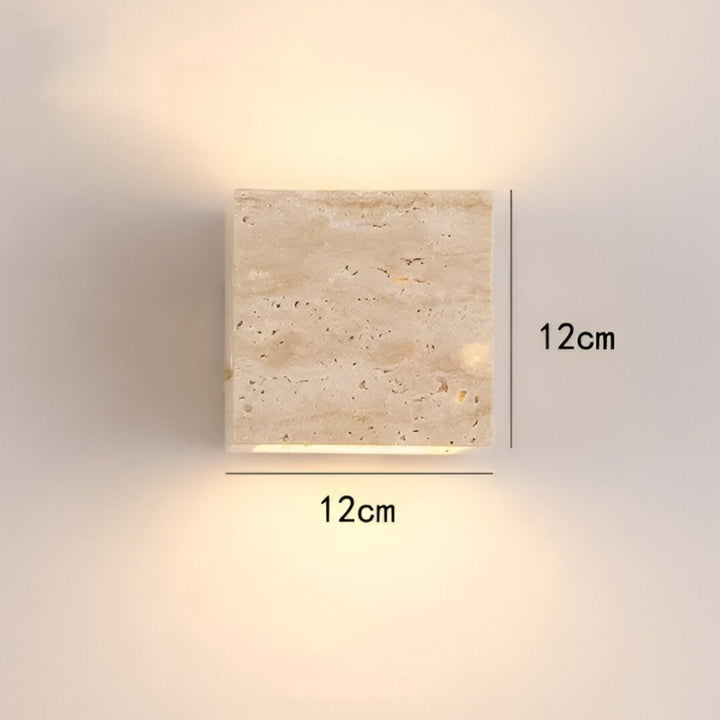 Lisslune | Wall lamp made of travertine for a warm and elegant atmosphere
