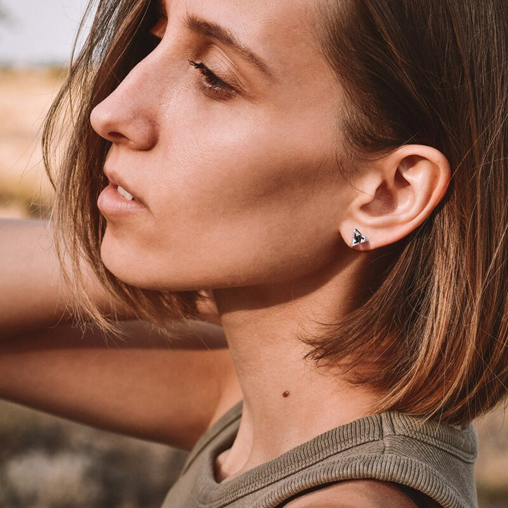 Lisslune | TRISILVER – Triangle Earrings with Push-Back Closure, Lightweight and Modern Design