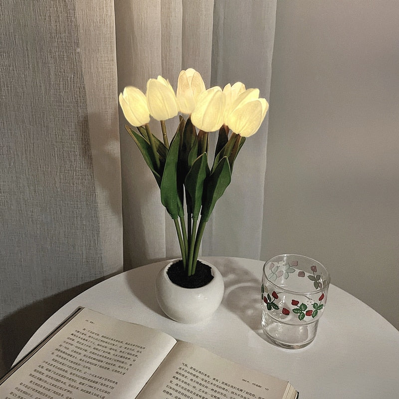 Lisslune | Tulip Night Lamp - LumiTulip