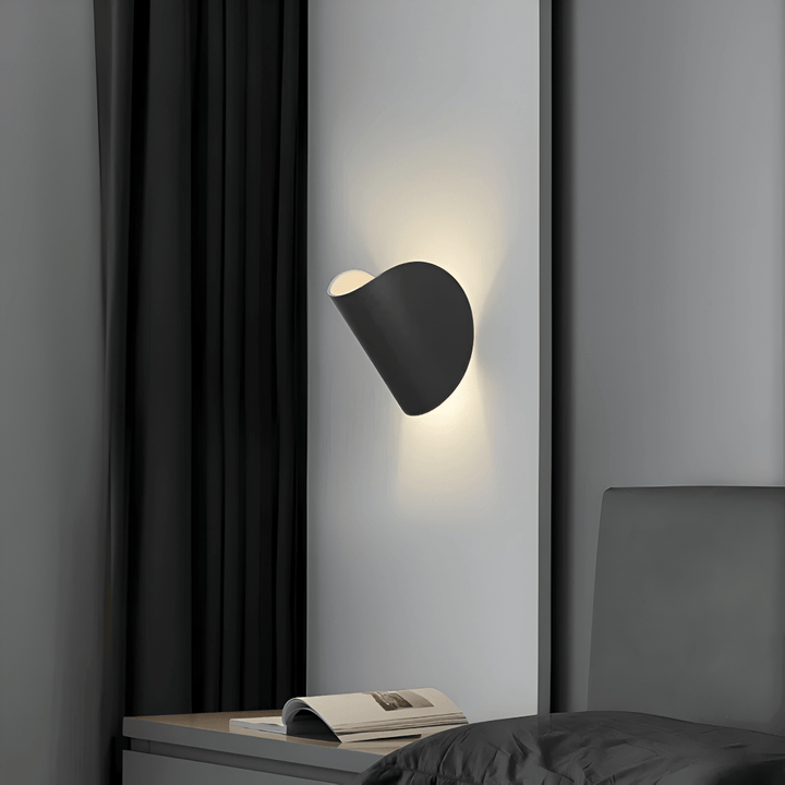 Lisslune | Twist WallLight – Rotatable Wall Lamp for Custom Lighting